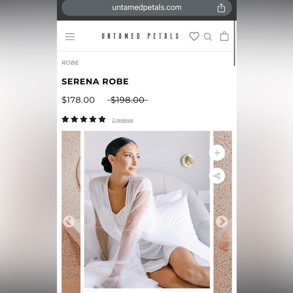 Untamed petals pearl bridal robe - Picture 5 of 6